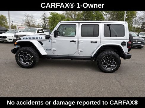 Used 2023 Jeep Wrangler Unlimited Rubicon 4xe w/ Cold Weather Group AWD/4WD image 2