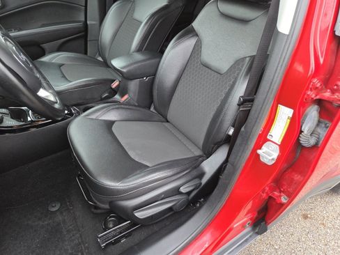 Used 2020 Jeep Compass Altitude image 23