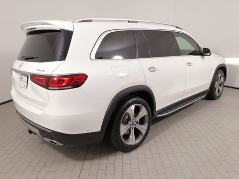 Used 2022 Mercedes-Benz GLS 450 4MATIC image 13