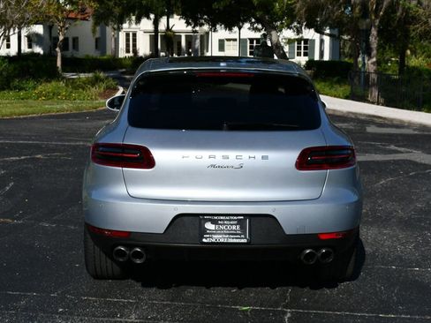 Used 2016 Porsche Macan S image 28