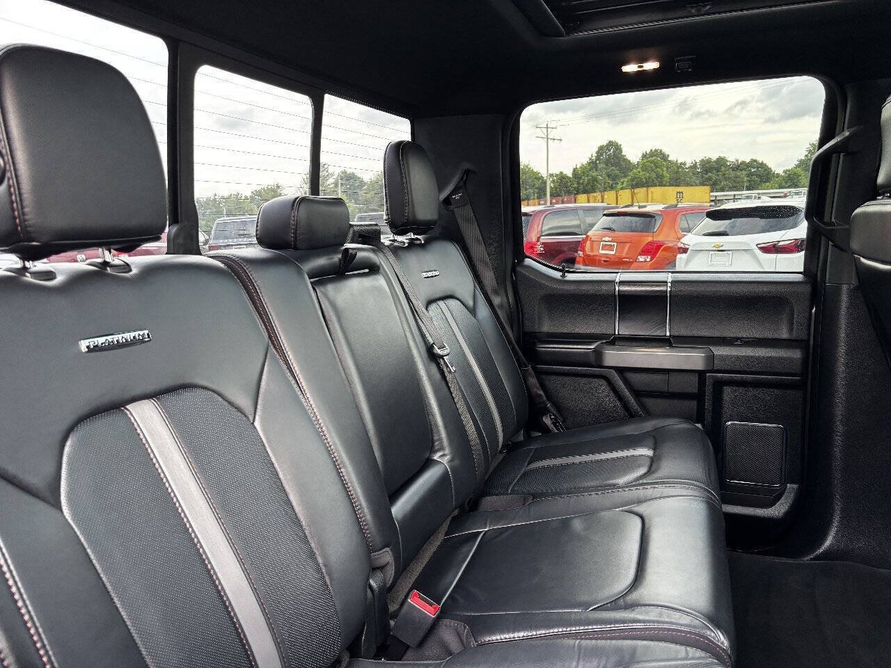 Used 2018 Ford F150 Platinum w/ Equipment Group 701A Luxury AWD/4WD image 34