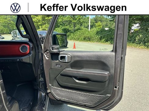 Used 2020 Jeep Wrangler Unlimited Rubicon AWD/4WD image 29