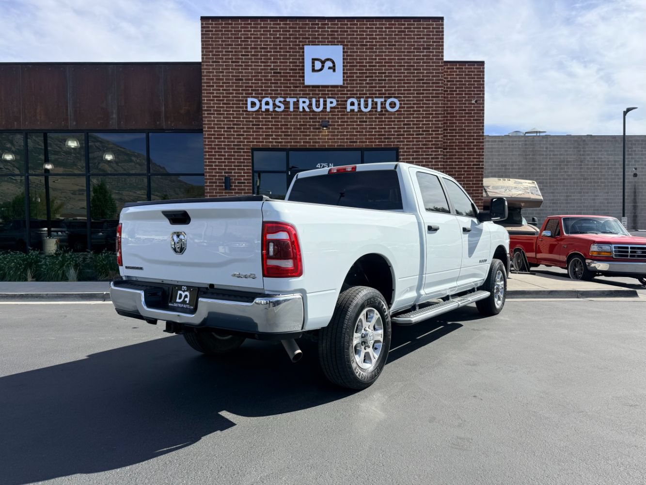 Used 2024 RAM 2500 Big Horn w/ Protection Group AWD/4WD image 8