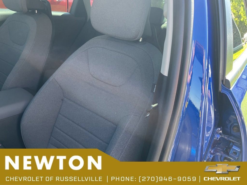 Used 2025 Kia K4 EX FWD image 5