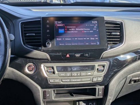 Used 2021 Honda Ridgeline Black Edition image 15