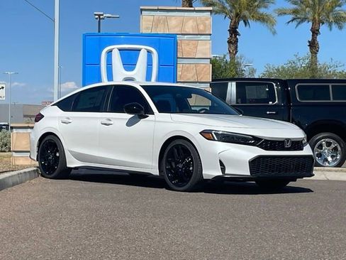 Used 2026 Honda Civic Sport image 3