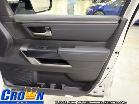 New 2026 Toyota Tundra Platinum AWD/4WD image 38