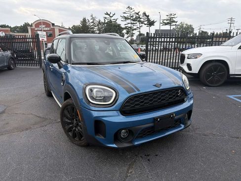 Used 2024 MINI Cooper Countryman S w/ Premium Package AWD/4WD image 2