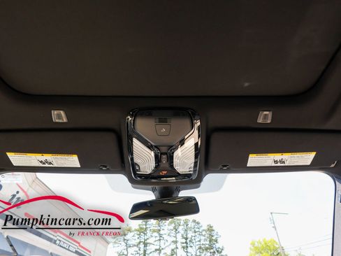 Used 2021 BMW 530i xDrive w/ Convenience Package AWD/4WD image 39