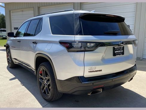 Used 2019 Chevrolet Traverse Premier w/ Redline Edition AWD/4WD image 5