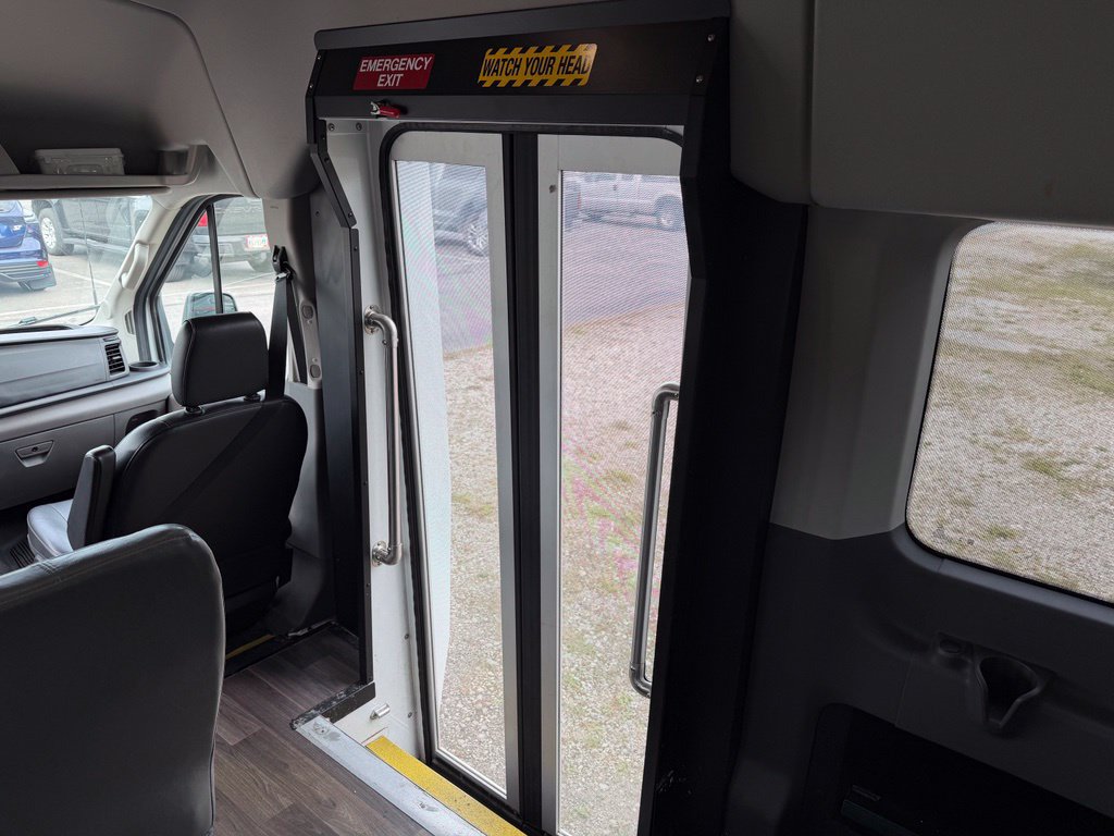 Certified 2023 Ford Transit 350 XL AWD/4WD image 7