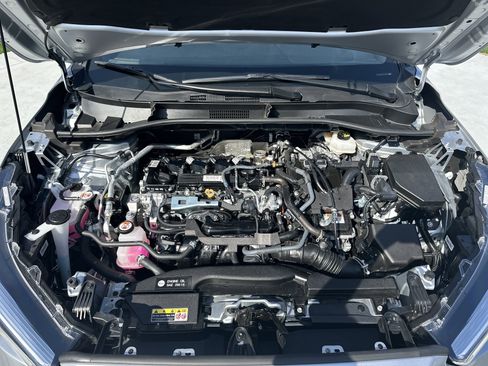 Certified 2025 Toyota Corolla Cross AWD Hybrid w/ Convenience Package image 34