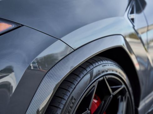 Used 2024 Lamborghini Urus Performante image 9