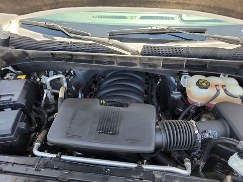 Used 2022 GMC Sierra 1500 SLT AWD/4WD image 13