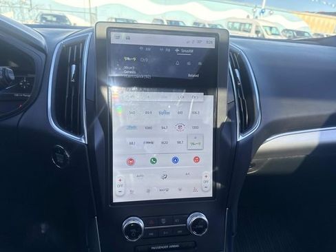 Certified 2024 Ford Edge Titanium w/ Titanium Elite Package image 30