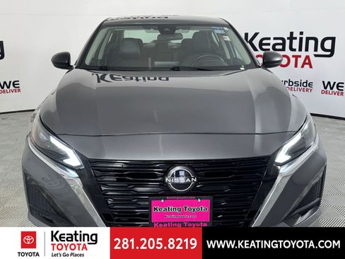 Used 2024 Nissan Altima 2.5 SV image 9