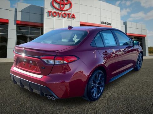 New 2026 Toyota Corolla SE FWD image 3
