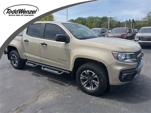 Used 2021 Chevrolet Colorado Z71 w/ Safety Package AWD/4WD image 1