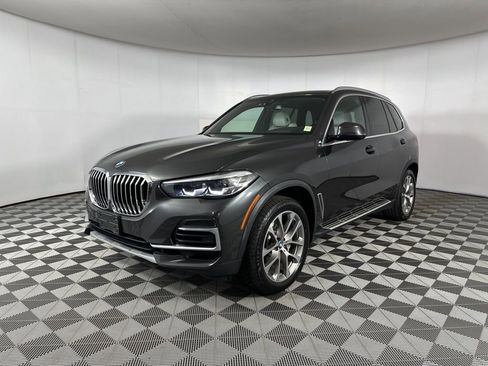 Used 2023 BMW X5 xDrive40i w/ Premium Package AWD/4WD image 6