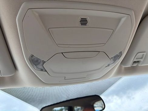 Used 2017 Ford Escape SE FWD image 21
