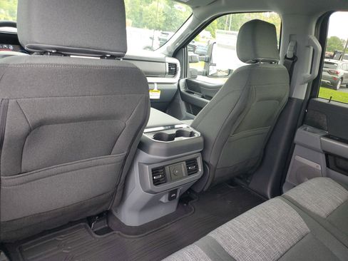 New 2026 Ford F250 XLT w/ XLT Premium Package image 10