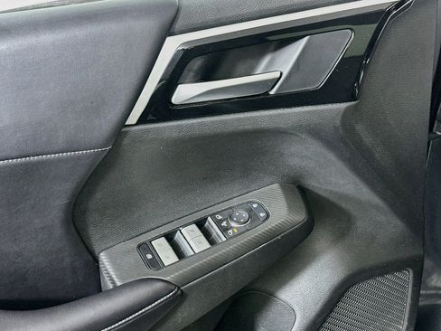 Used 2024 Mitsubishi Outlander SE FWD image 15