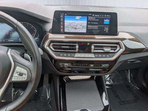 Used 2023 BMW X3 xDrive30i w/ Convenience Package AWD/4WD image 19