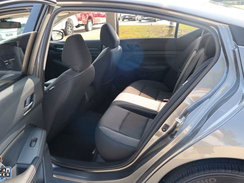 Used 2024 Nissan Altima 2.5 SV w/ SV Premium Package AWD/4WD image 26