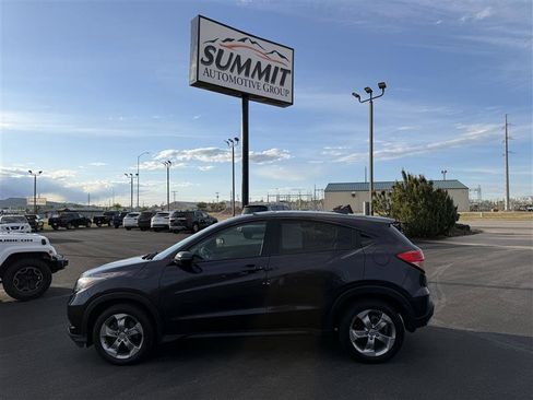 Used 2017 Honda HR-V EX image 1
