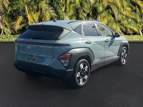 Used 2025 Hyundai Kona SEL FWD image 4