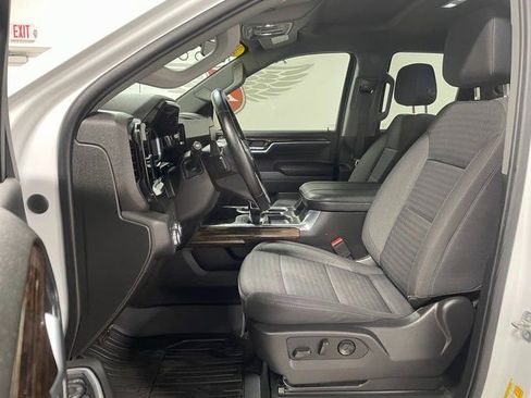 Used 2023 GMC Sierra 1500 Elevation w/ X31 Off-Road Package image 11