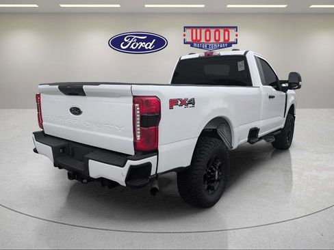 Used 2023 Ford F250 XL w/ STX Appearance Package AWD/4WD image 3