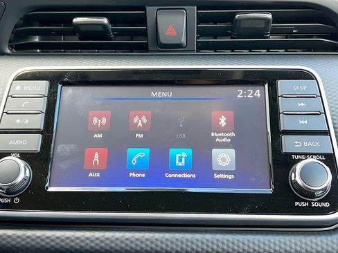 New 2025 Nissan Kicks Play S image 14