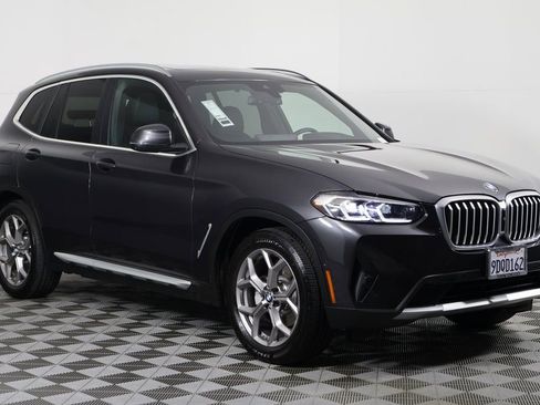 Used 2023 BMW X3 sDrive30i w/ Premium Package image 3