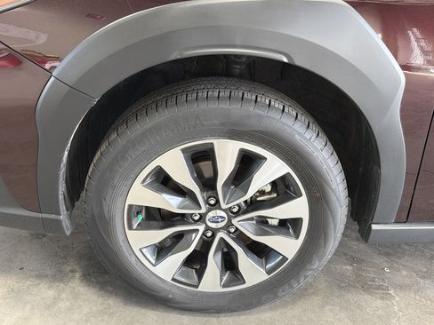 Used 2024 Subaru Outback Limited AWD/4WD image 15