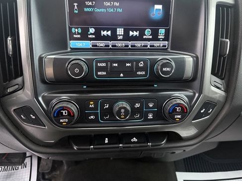 Used 2018 Chevrolet Silverado 1500 LT w/ All Star Edition image 24