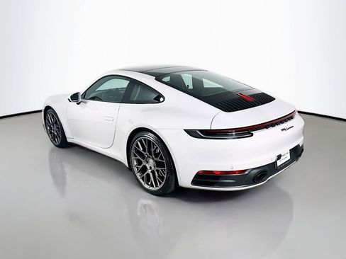 Certified 2024 Porsche 911 Carrera image 3