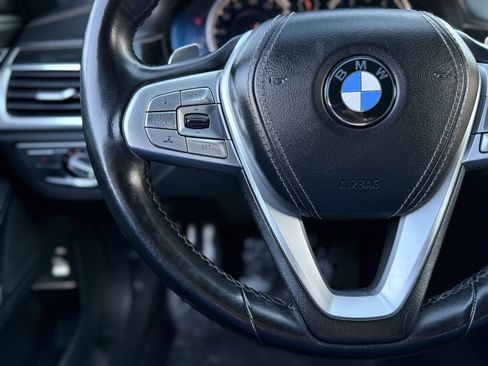 Used 2019 BMW 750i xDrive w/ Executive Package image 25
