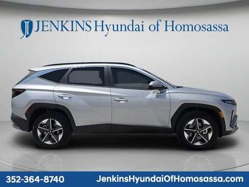 New 2026 Hyundai Tucson SEL w/ Tow & Go Package AWD/4WD image 2