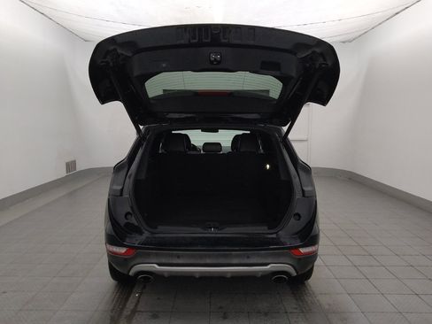 Used 2017 Lincoln MKC Premiere FWD image 29
