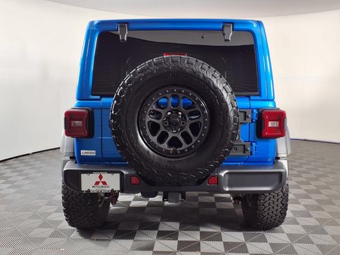 Used 2022 Jeep Wrangler Unlimited Sport AWD/4WD image 6