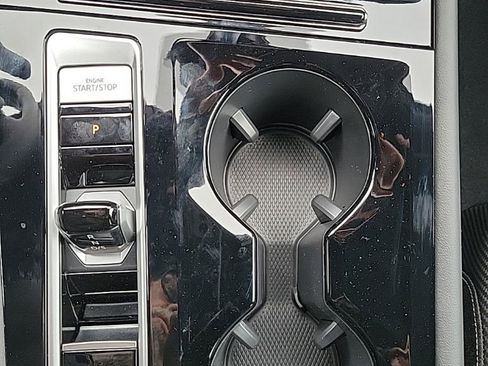 New 2026 Volkswagen Atlas Cross Sport SE image 17