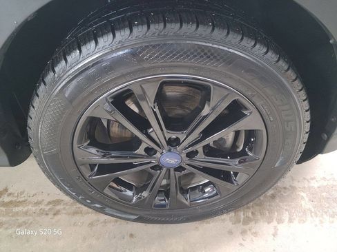 Used 2019 Ford Escape SEL image 8