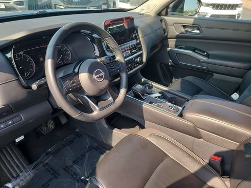 Used 2024 Nissan Pathfinder SL w/ SL Premium Package AWD/4WD image 20