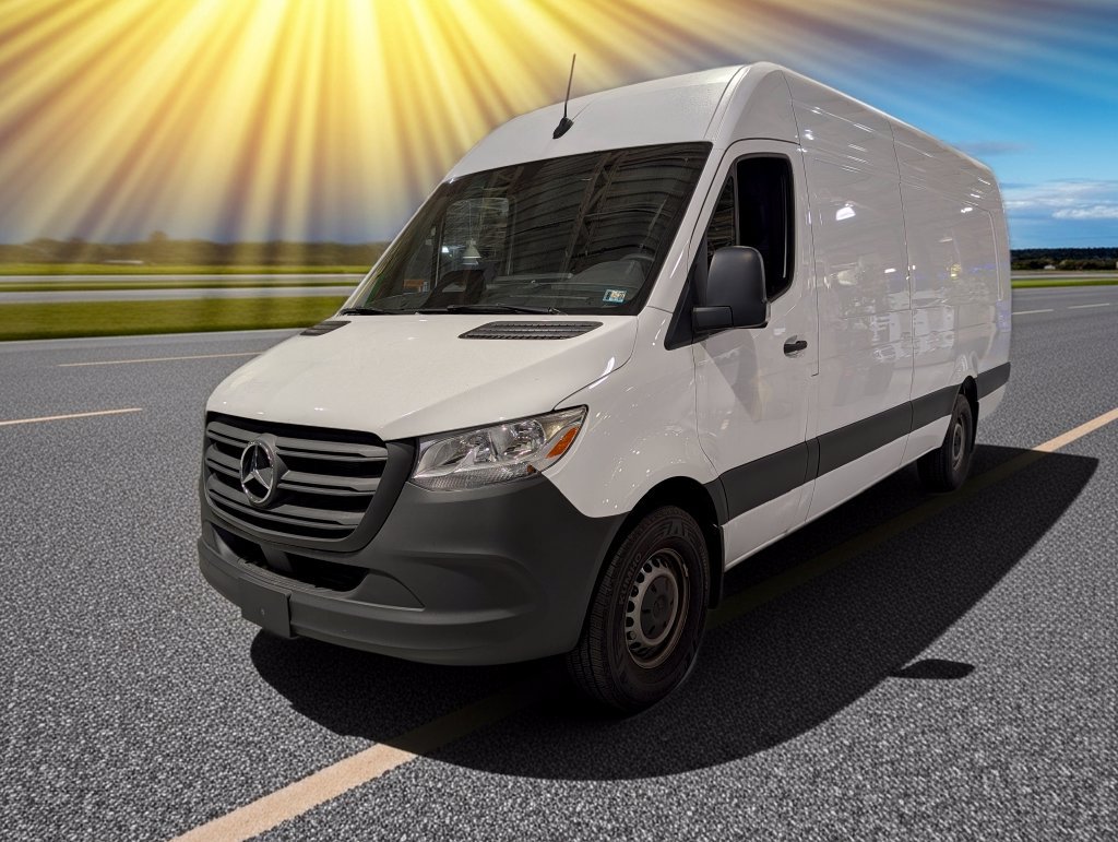Used 2026 Mercedes-Benz Sprinter 2500 image 1