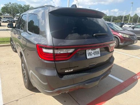 Used 2024 Dodge Durango GT RWD image 7