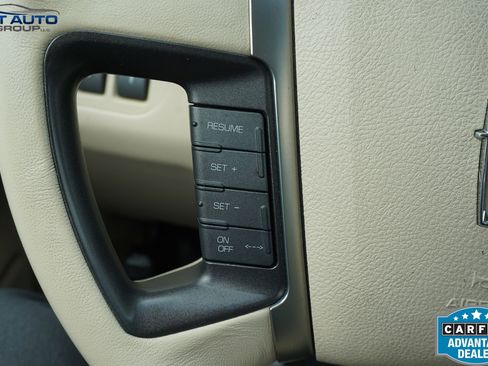 Used 2010 Lincoln MKS AWD image 35