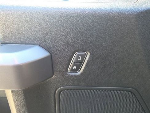 Used 2019 Ford F150 XLT w/ Equipment Group 302A Luxury image 20