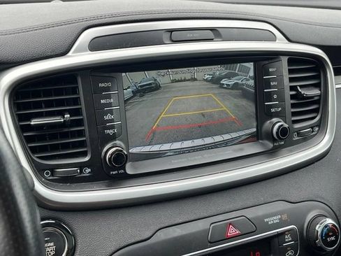Used 2019 Kia Sorento SX AWD/4WD image 25