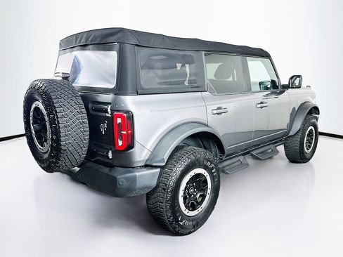 Used 2022 Ford Bronco Outer Banks w/ Sasquatch Package image 9